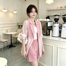 批发2026新款<b class='q'>韩版</b>时尚套装女夏<b class='q'>西装</b>领防晒西服外套气质显瘦短裤两件套
