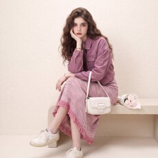 批发树莓粉流苏扎染吊带<b class='q'>连衣裙</b>牛仔外套女秋2026新款时尚两件套