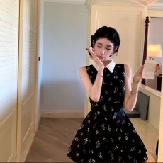 批发Barb Chill2/4新品2件叠加立减 · 7折无袖公主裙碎花<b class='q'>连衣裙</b>