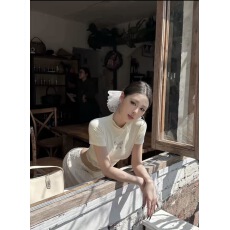 批发氛围感纯欲辣妹度假穿搭连衣裙紧身T恤飘逸大裙摆半身裙<b class='q'>拖地</b><b class='q'>长裙</b>