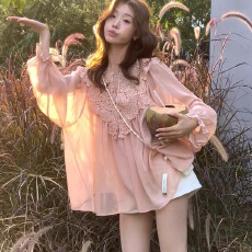 批发复古优雅立体钩花蕾丝拼接雪纺衫吊带背心女春季新款<b class='q'>宽松</b>上衣