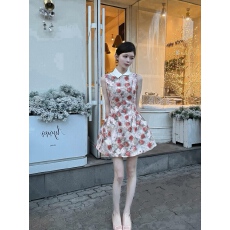 批发杨小卷 油画少女连衣裙千金风衬衫领印花无袖掐腰裙生日裙公主裙