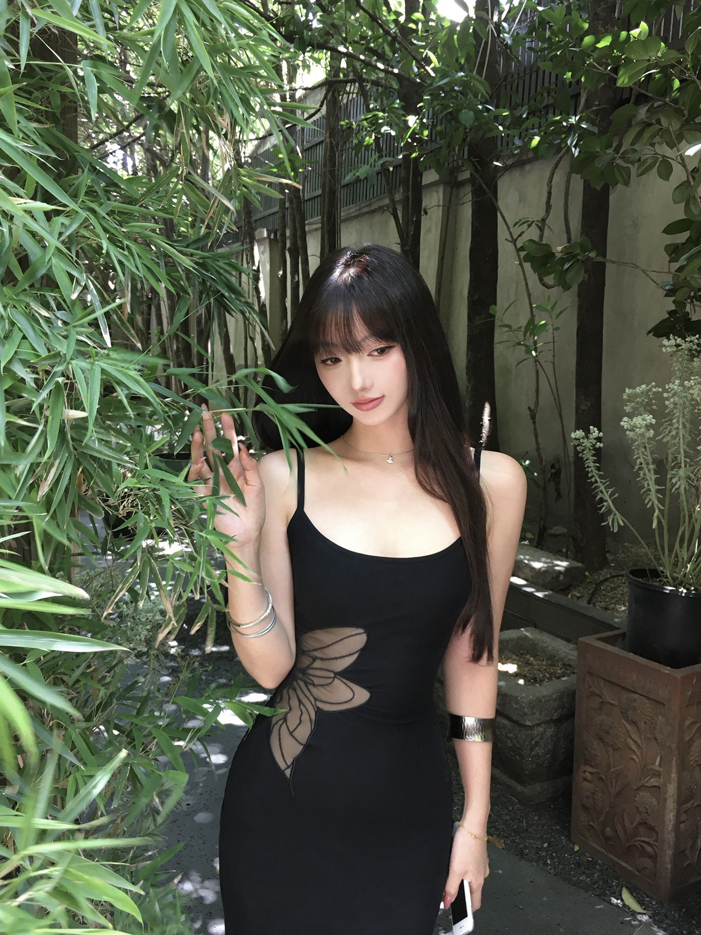 다음 주 6 디자인 센스 홀로우 아웃 이슬 허리 롱 스커트 핫걸 검정색 슬립 드레스 허리 수축 타이트 스커트 여성 드레스 여름