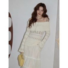 批发法式早春高级感喇叭袖一字肩上衣女春季新款长袖针织衫设计感小众