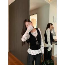 批发吊带背心女2026新款春季独特漂亮黑色巨好看的针织无袖上衣