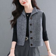 批发新款羊毛<b class='q'>针织</b><b class='q'>开衫</b>马甲女春秋<b class='q'>短款</b>翻领背心毛衣无袖叠穿坎肩外搭女
