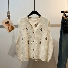 批发韩系慵懒风花朵针织<b class='q'>马甲</b><b class='q'>背心</b>女秋冬衬衫叠穿无袖坎肩外搭毛衣开衫