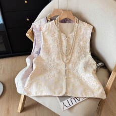 批发新中式上衣国风女装2026马年本命年新年战袍重工刺绣钉珠提花马甲