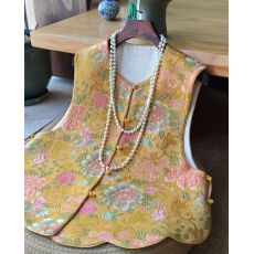 批发织金提花高级感新中式马甲女款外穿2026春<b class='q'>秋</b>圆领国风气质盘扣马夹