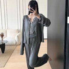 批发莫代尔<b class='q'>睡衣</b>女春秋季长袖吊带带胸垫三件套家居服套装外穿