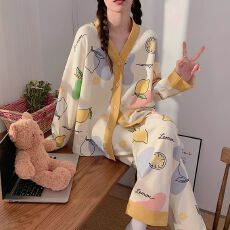 批发秋季牛奶丝V领开衫长袖长裤<b class='q'>睡衣</b><b class='q'>女</b>士套装休闲家居服