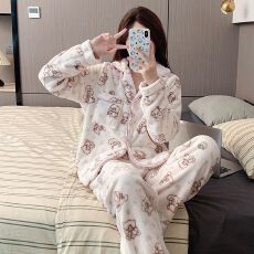 批发冬季法兰绒翻领开衫长袖长裤睡衣女套装休闲家居<b class='q'>服</b>