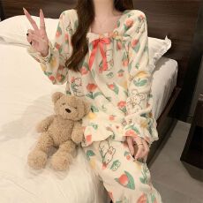 批发冬季280克法兰绒方领长袖长裤<b class='q'>睡衣</b>女套装休闲家居服