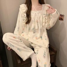 批发冬季280克法兰绒蕾丝花边方领长袖<b class='q'>睡衣</b>女套装家居服