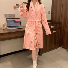 批发冬季法兰绒睡衣女士和服单件袍浴袍绑带保暖家居服