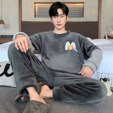 批发冬季法兰绒简约男士长袖睡衣男套<b class='q'>装</b>休闲圆领家居服