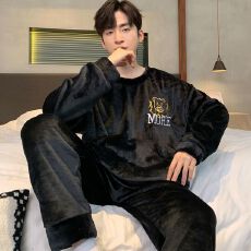 批发冬季法兰绒简约男士长袖睡衣男套装休闲圆领家居服