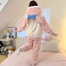 批发冬季长毛绒睡衣女少女可爱卡通套头连帽家居服套装 280克