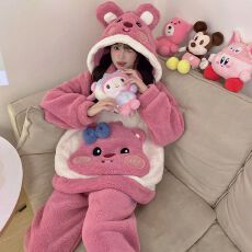 批发冬季玫瑰绒睡衣女少女可爱卡通套头连帽家居服套装 280克