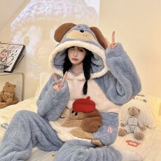 批发冬季新款长毛绒<b class='q'>睡衣</b><b class='q'>女</b>可爱卡通套头连帽家居服套装 260克