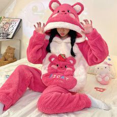 批发冬季新款长毛绒睡衣女可爱卡通套头连帽<b class='q'>家居服</b>套装 260克