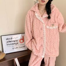 批发冬季新款提花加厚长毛绒睡衣女公主风甜美家居服套装 260克