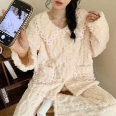 批发冬季新款提花加厚长毛绒睡衣女公主风甜美家居服套装 260克