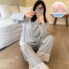 批发冬季新款慕斯羊绒带固定胸垫少女圆领休闲宽松长袖套装