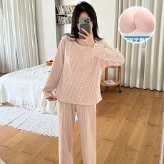 批发秋冬季新款巧克力绒带固定胸垫少女圆领休闲宽松长袖套装