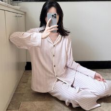 批发秋冬季新款巧克力绒睡衣女开衫翻领宽松长袖家居服套装