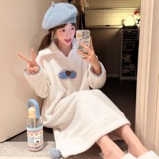 批发冬季新款睡裙半边绒少女甜美公主风长款睡袍家居服 260克