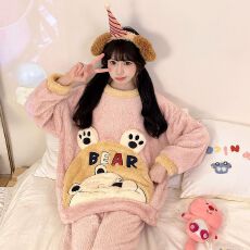 批发冬季<b class='q'>新款</b>睡衣女加厚长毛绒卡通圆领休闲家居服套装 260克