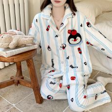 批发冬季新款<b class='q'>睡衣</b>女加厚法兰绒开衫翻领甜美家居服套装 260克