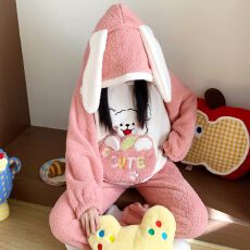 批发冬季新款半边绒<b class='q'>睡衣</b>女可爱卡通套头连帽家居服套装 260克