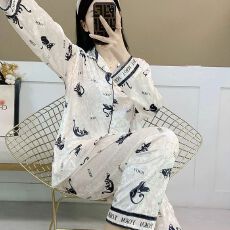 高级感风卡通黑猫金丝绒开衫睡衣女秋冬女士轻奢钻石绒家居服