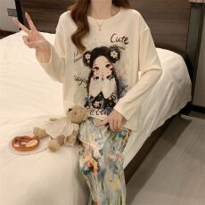 秋冬季长袖德绒卡通保暖可爱蓄热家居服睡衣女简约宽松家居服套装