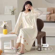 批发春秋季新款<b class='q'>睡衣</b>女休闲长袖高密仿棉双侧口袋睡裙家居服