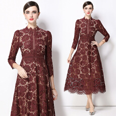 批发实拍8593#法式轻奢名媛圆领<b class='q'>连衣裙</b>绝美千金风镂空蕾丝收腰显瘦裙