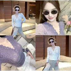 批发媛媛【霓虹梦境】蕾丝内搭打底衫女秋2025新款t恤v领<b class='q'>长袖</b>上衣