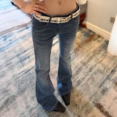 批发美式复古低腰<b class='q'>微喇</b><b class='q'>牛仔裤</b>女2026春季新款辣妹显瘦修身设计感喇叭裤