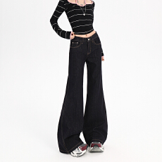 批发得物高品质 丹宁色深蓝色喇叭裤女新款美式不贴腿<b class='q'>直筒</b>微喇<b class='q'>牛仔裤</b>