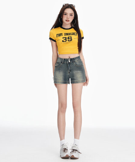 일본식 2026 여름 새로운 로우 웨이스트 핫 바지 여성 아메리칸 레트로 데님 반바지 핫걸 바람 한 마디 슬림해 보이는 외출용