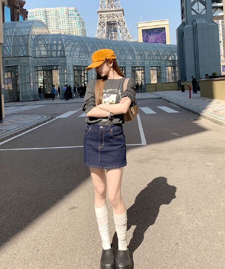 흔들어서 톤 폭발 익스트림 제인 한 여성 거리 밖 필수 달콤한 차가운 슬림해 보이는 데님 미니 스커트 이중층 안감 아니요 어색한