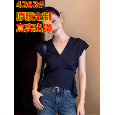 批发V领短袖<b class='q'>针织衫</b><b class='q'>女</b>2026年春季简约上衣修身显瘦气质通勤上衣