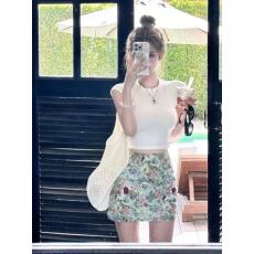 批发夏装搭配一整套盐系轻熟小个子穿搭炸街性感辣妹上衣短裙两件<b class='q'>套装</b>