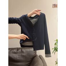 批发藏蓝色假两件条纹拼接长袖开衫女2025早秋新款纽扣设计感打底上衣