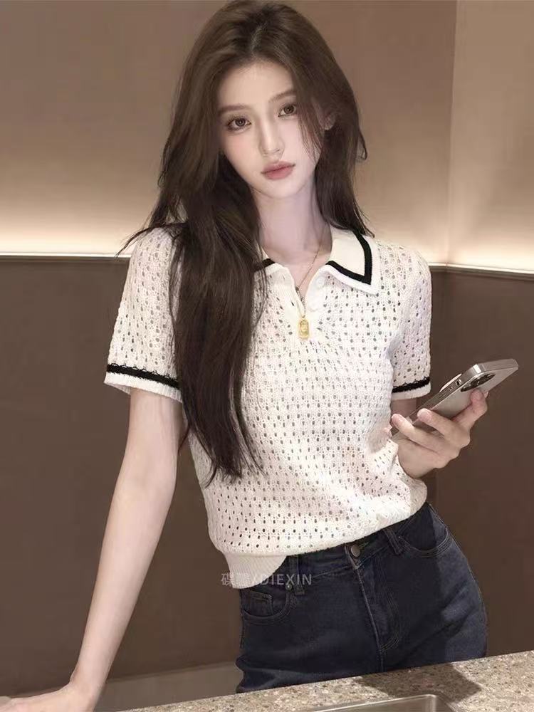 2026 새로운 한 부서 여름 홀로우 아웃 니트 스웨터 여성용 짧은 소매 폴로 칼라 배색 다용도 슬림해 보이는 빅 사이즈 품격 맨위