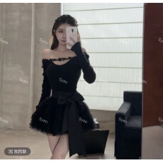 批发思瑶【心动攻略】<b class='q'>蕾丝</b>花边V领长袖<b class='q'>T</b><b class='q'>恤</b>搭重工蛋糕纱裙