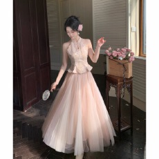 批发【3/23 20:00 限时95折】落霞云纱 国风挂颈珠绣套装<b class='q'>网纱</b>显瘦长裙