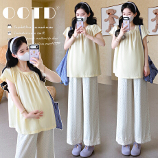 批发实拍现现~孕妇装<b class='q'>套装</b>时尚款2026新款上衣娃娃衫+波点长裤两件套